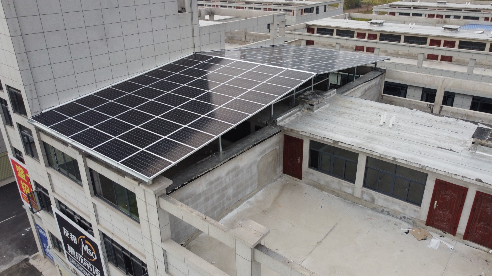 国度能源局：光伏8月新增6.74GW，1-8月累计44.78GW，同比新增102%