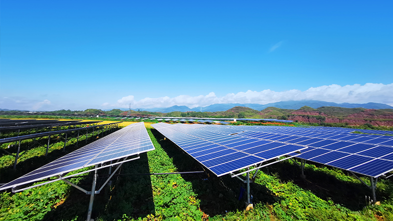 光伏发电为什么会被当局大力搀扶，和被多人追捧呢？