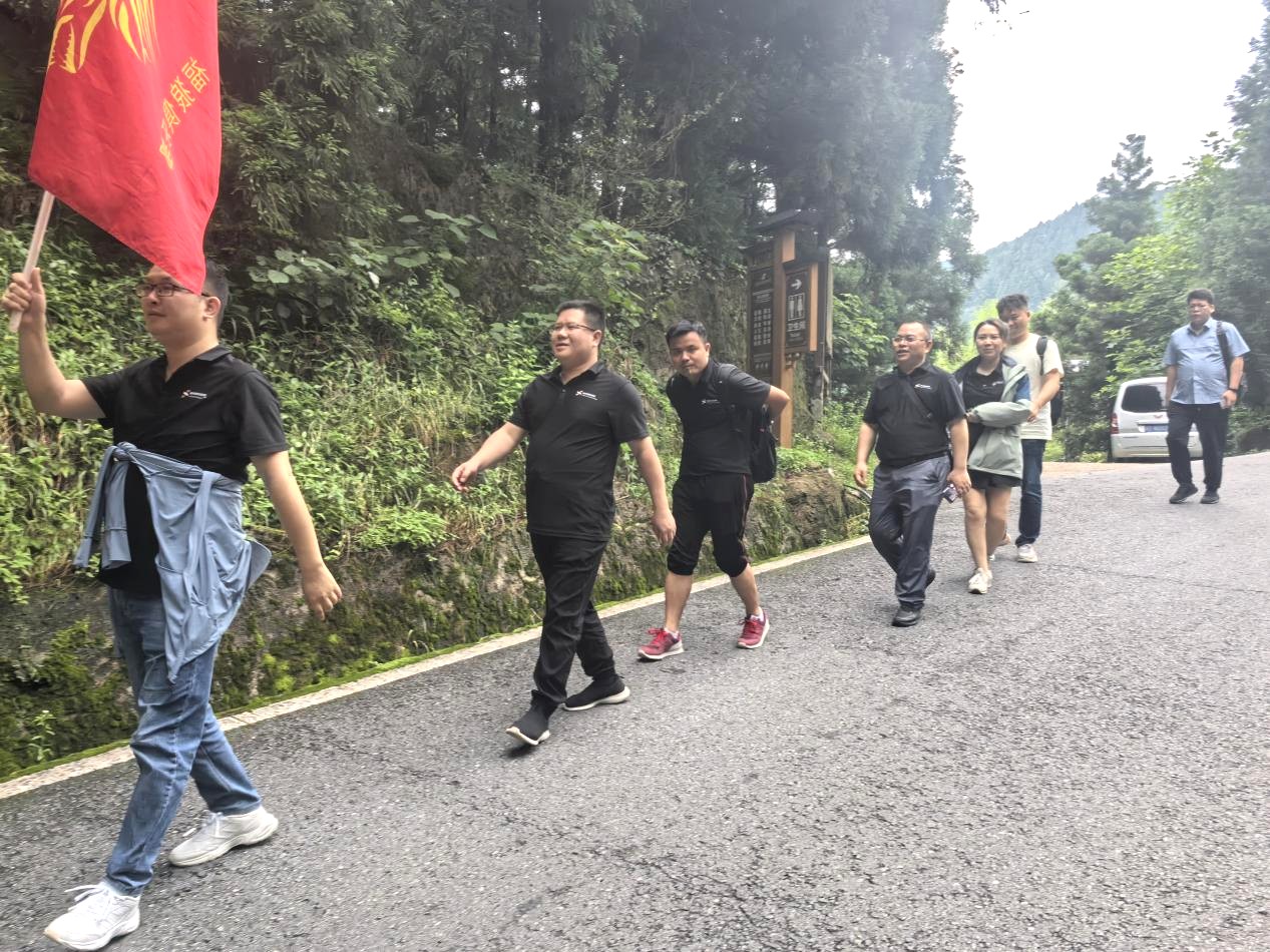 光伏电站_家用太阳能光伏发电_光伏发电代理加盟